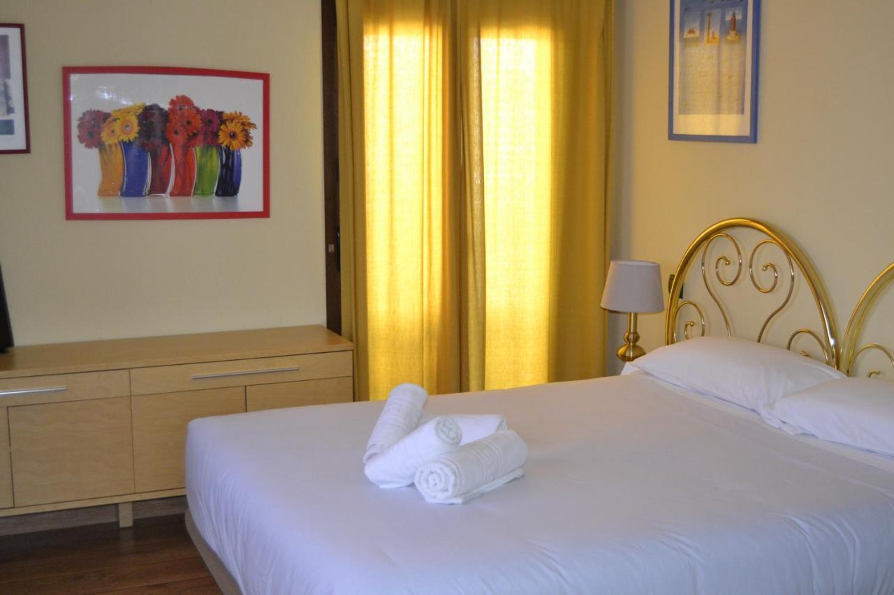 Apartamentos "Casa Rural De Aldea" Aldea del Fresno 外观 照片