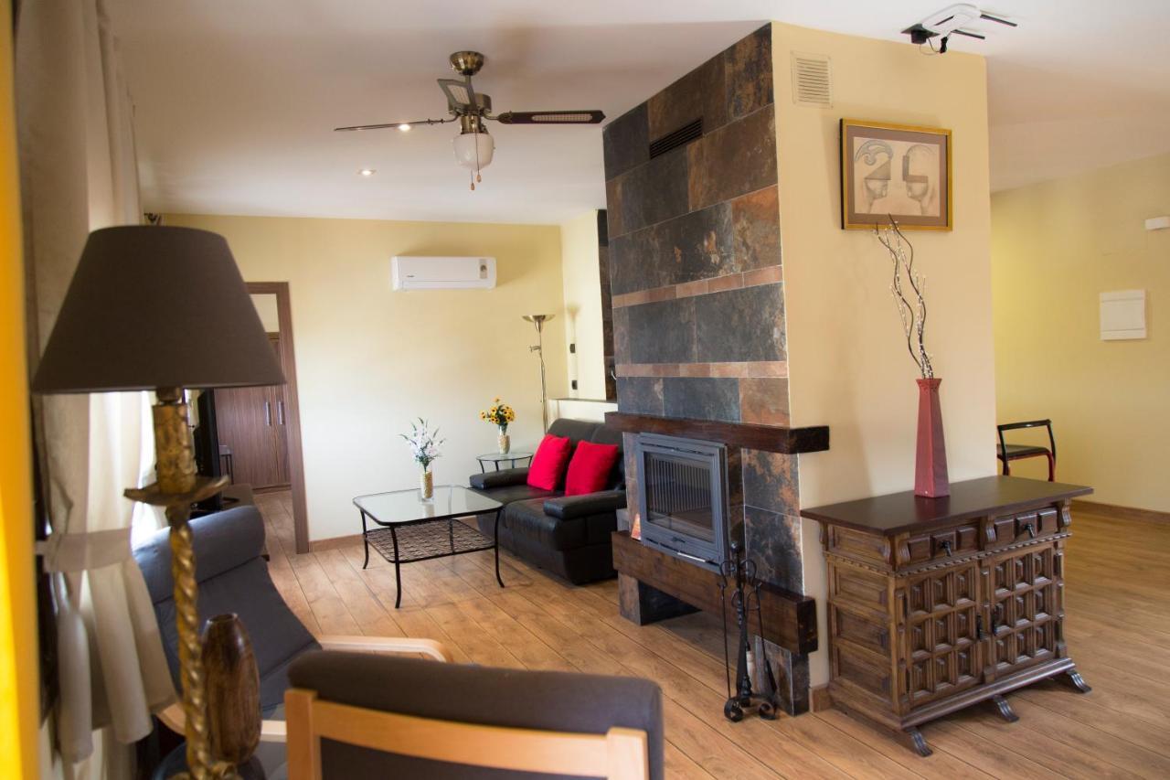 Apartamentos "Casa Rural De Aldea" Aldea del Fresno 外观 照片